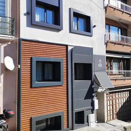 Lejlighed Fantastic With Cozy Backyard In Ortakoy-1