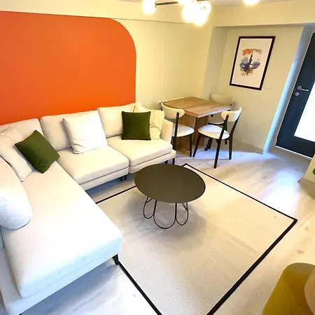 Fantastic With Cozy Backyard In Ortakoy-1 * Istanbul