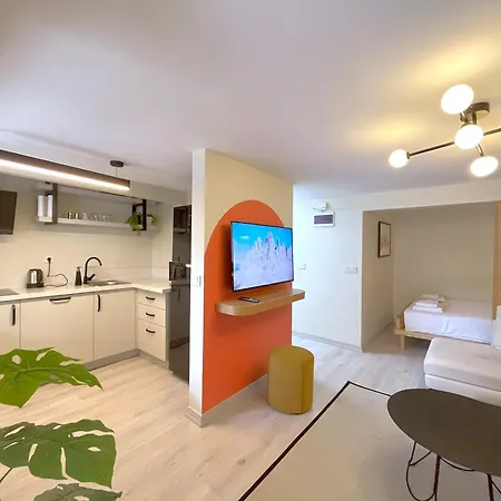 Lejlighed Fantastic With Cozy Backyard In Ortakoy-1
